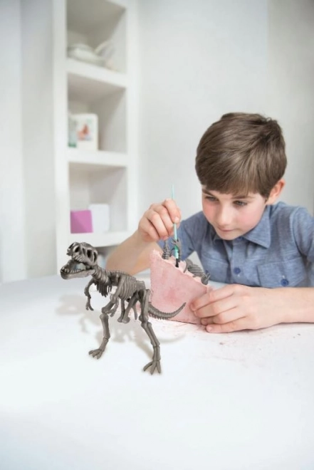 Dinozavrski okostje - REX