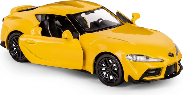 Odpirajoča se vrata in dodelana notranjost