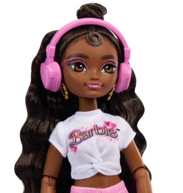 Lutka Barbie Dream Besties Brooklyn na rolerjih