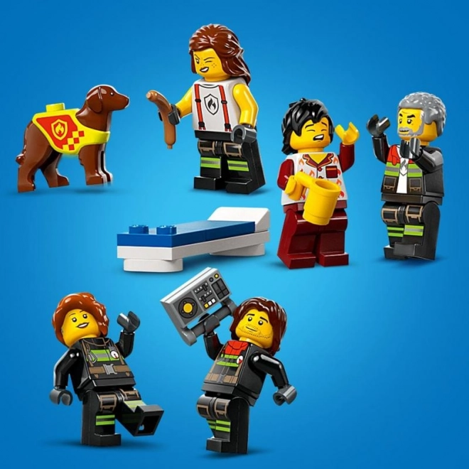 LEGO® City 60414 Gasilka z gasilskim vozilom