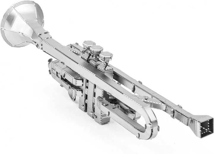 Elegantna dekoracija z realističnimi proporcami