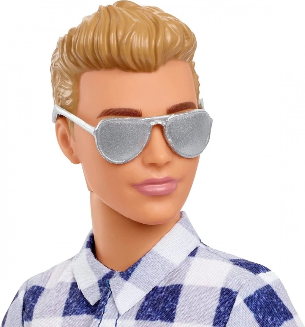 Punčka Barbie Kampiranje Ken s pripomočki