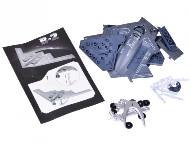 Model legendarnega bombnika B-2 Spirit