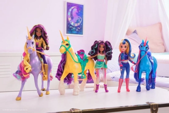 Unicorn akademija lutka 24 cm Sofija