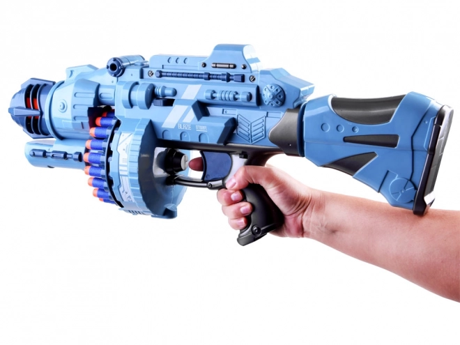 Velik blaster s penastimi naboji