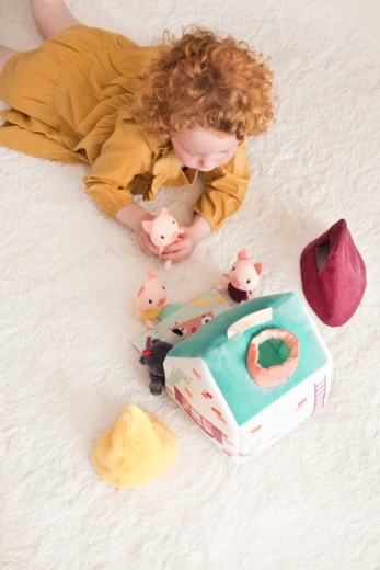 Prenosna mehka hišica za igro kjerkoli