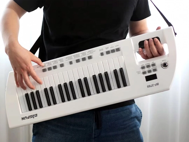 Električno klavir + mikrofon Igrača Instrument za otroke IN0173