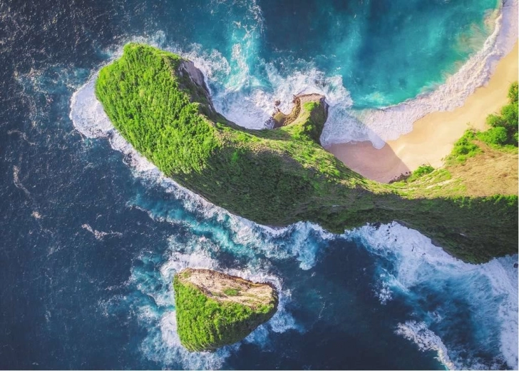 Ravensburger puzzle Čudoviti otoki Indonezije 1000 koščkov