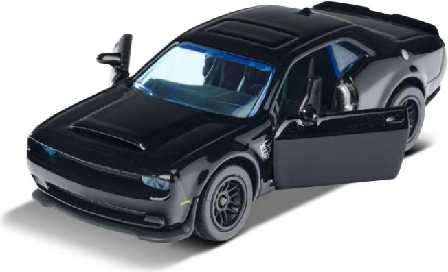 Realistični detajli in odpirajoči deli