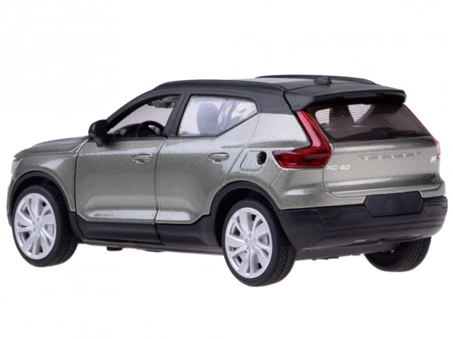 Kovinski model avtomobila električni crossover Volvo XC40