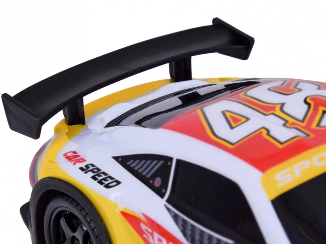 RC dirkalni avto na daljinsko upravljanje Drift