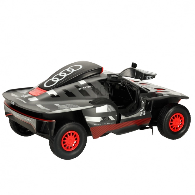 Dirkalni avto RC Audi RS Q e-tron 1:14