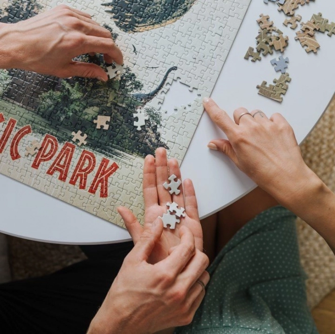 TREFL Puzzle Premium Plus Jurski park: Filmski plakat 1000 kosov