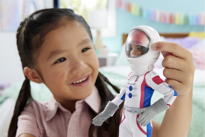 Kariera punčke Barbie, Astronavt