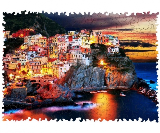 LESENE BARVNE SESTAVLJANKE - Manarola v Italiji