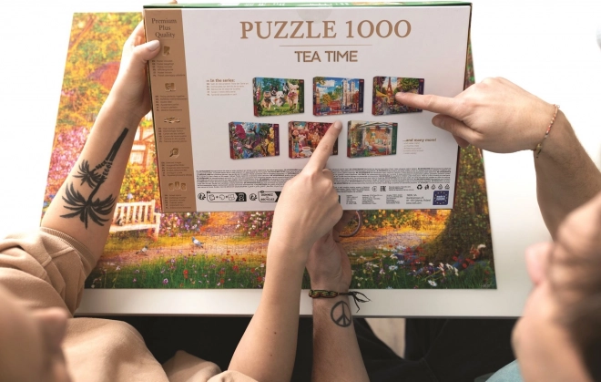 TREFL Puzzle Premium Plus Čajni čas: Lesena hiška 1000 kosov