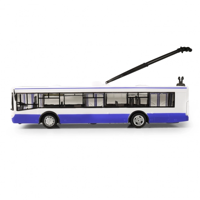 Trolejbus, ki napoveduje postaje v češčini, 28 cm moder
