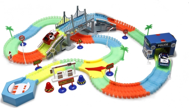 LED avtomobilček, ki sveti med vožnjo