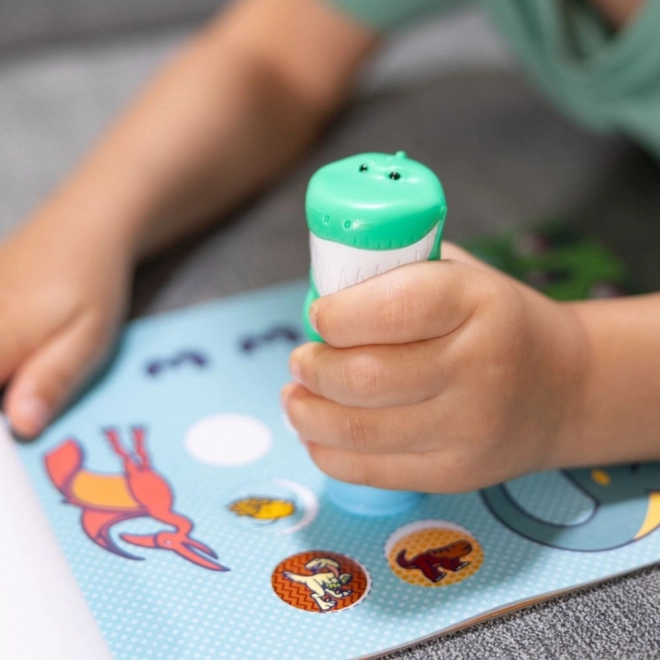 Kreativni komplet nalepk z dinozavri – Melissa & Doug