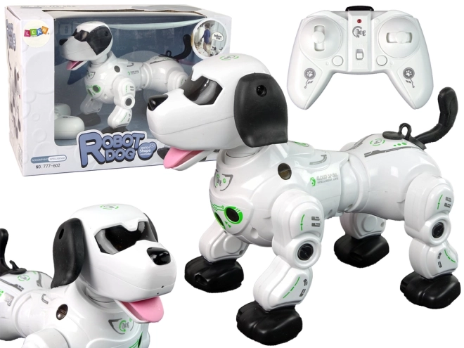 Interaktivni daljinsko voden robotski pes