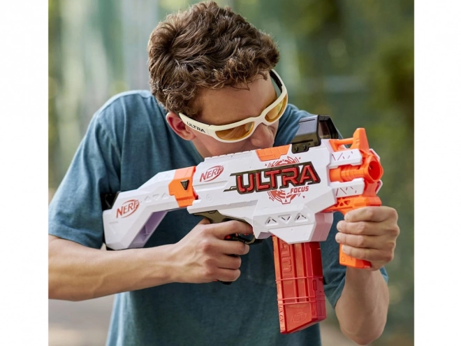Velika pištola avtomatska Nerf Ultra Focus z nabojniki
