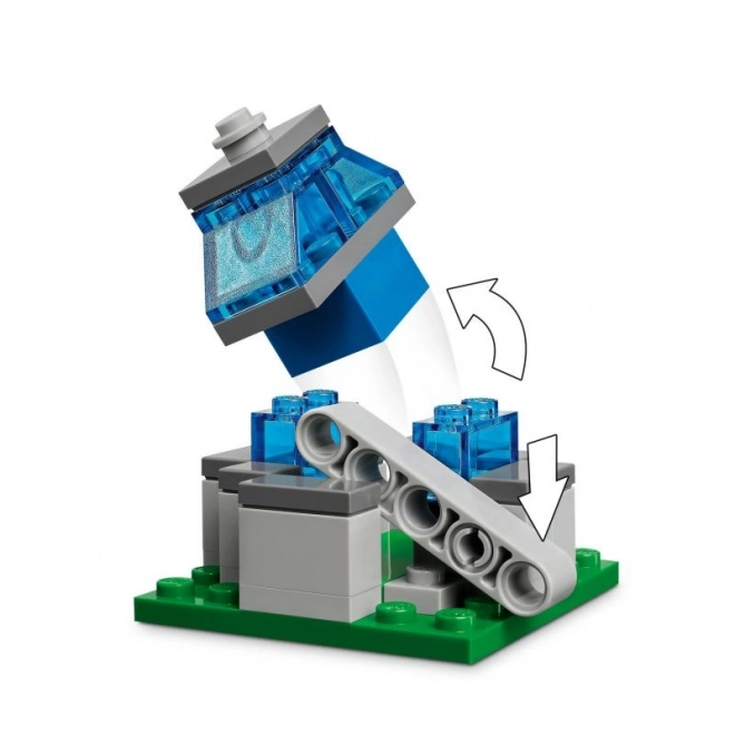 LEGO Minecraft 21273 Napad balonastega Ghasta na vas