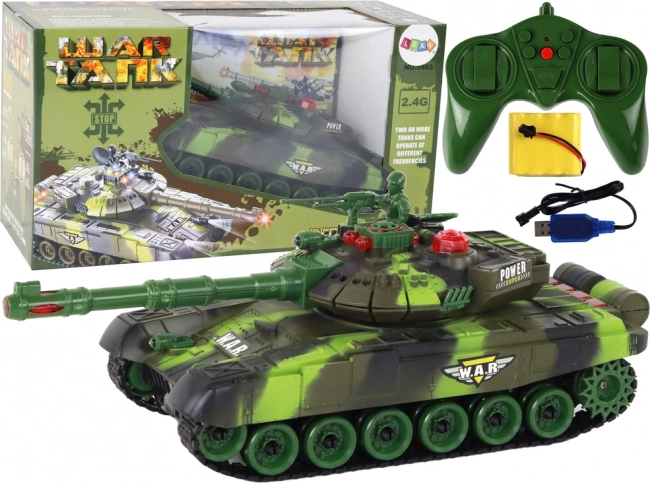 Velik daljinsko voden vojaški tank RC s 360-stopinjskim vrtenjem