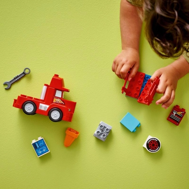 LEGO DUPLO Disney Avtomobili Maniek na dirkah