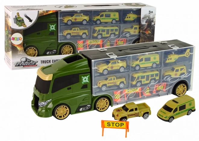 Zeleni transportni tovornjak za avtomobila