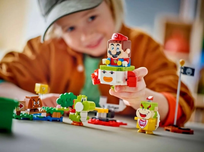 Pustolovščina z interaktivno LEGO Super Mario figuro