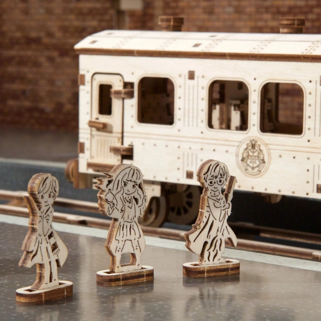 Ugears 3D lesena mehanska sestavljanka Harry Potter Bradavičarka ekspres