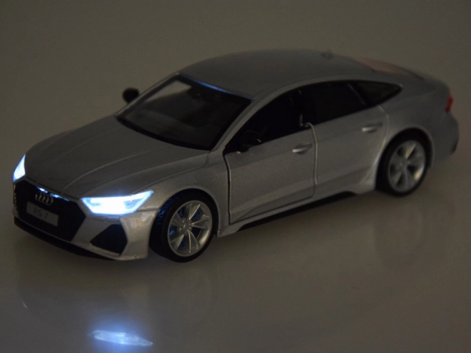 Kovinski model avtomobila Audi RS 7 Sportback za otroke