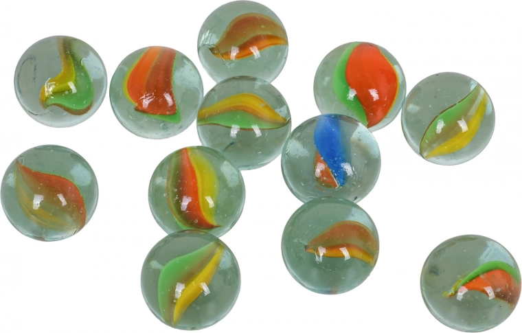 Bogata oprema, vključno z 12 kroglicami