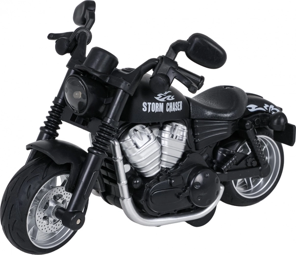 Kovinska izvedba in gumijaste pnevmatike