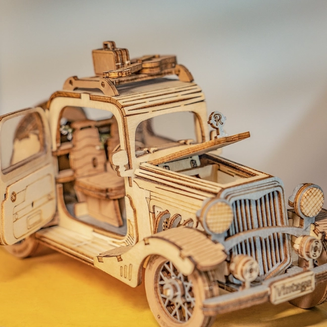 Vintage avtomobil - sodobni 3D leseni puzzle