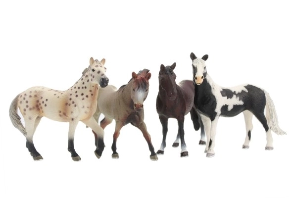Plastična figurica konja 15 cm - 4 barve
