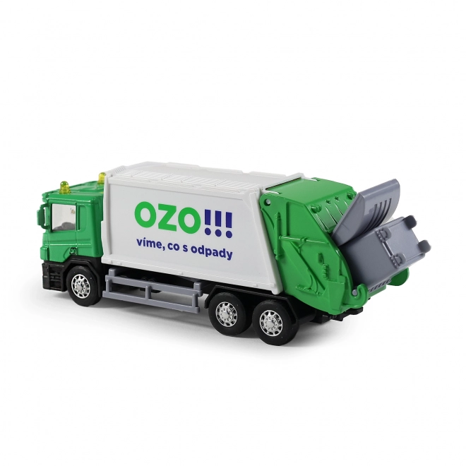 Smetarski tovornjak z logotipom OZO