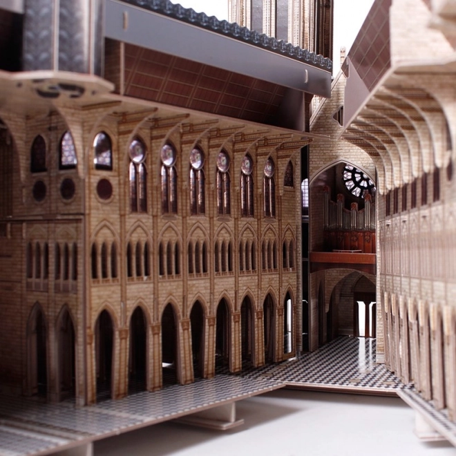 3D sestavljanka Katedrala Notre-Dame od CubicFun