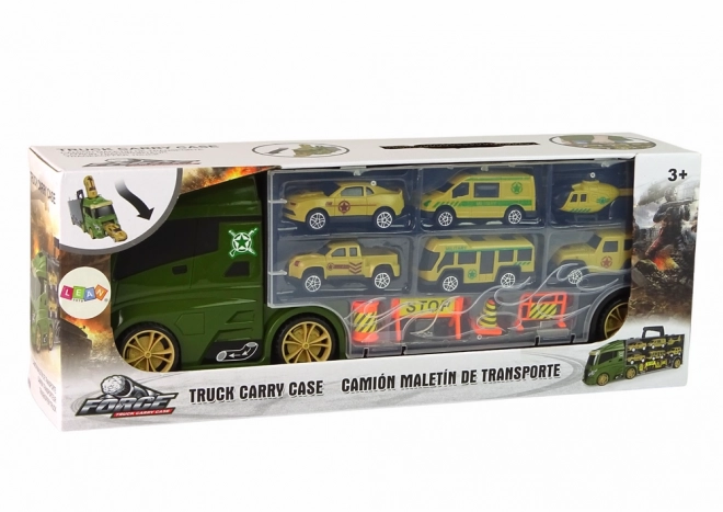 Zeleni transportni tovornjak za avtomobila
