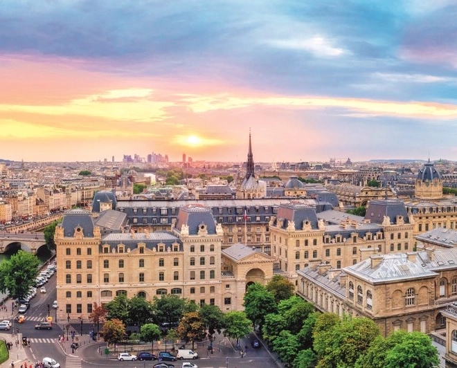 Panoramske sestavljanke Razgled s katedrale Notre-Dame 1000 kosov