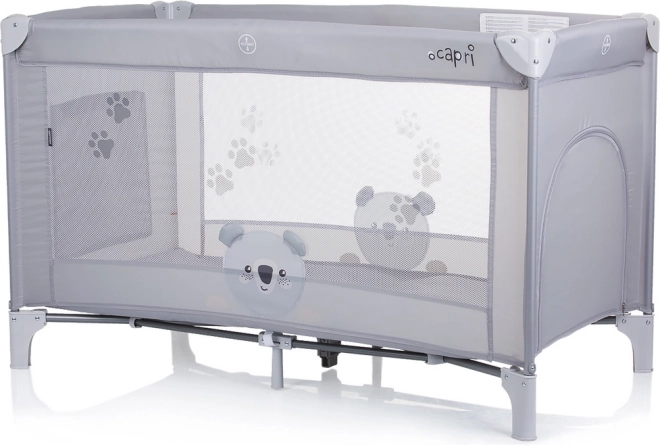 Potovalna posteljica Capri Koala Grey od Chipolina