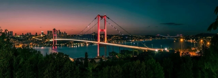 Panoramske sestavljanke Nočni Istanbul 1000 koščkov