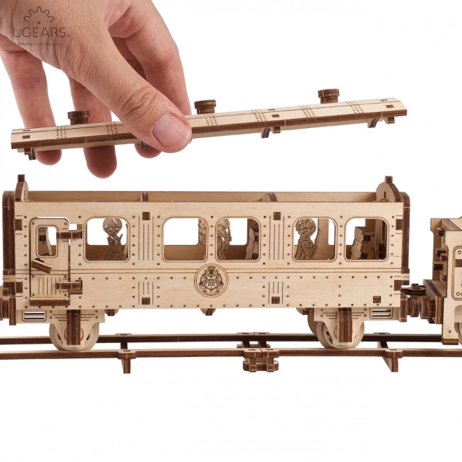 Ugears 3D lesena mehanska sestavljanka Harry Potter Bradavičarka ekspres