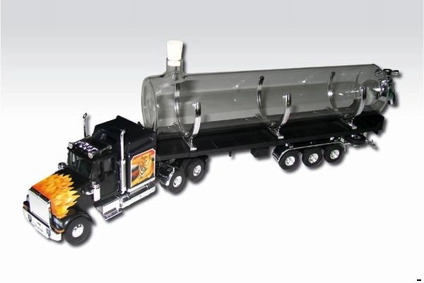 Model tovornjaka Souvenir Truck Monti System