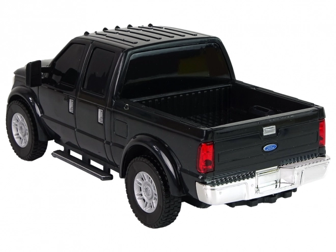 Črni Ford F-350 Pick Up Pogon Avtomobil