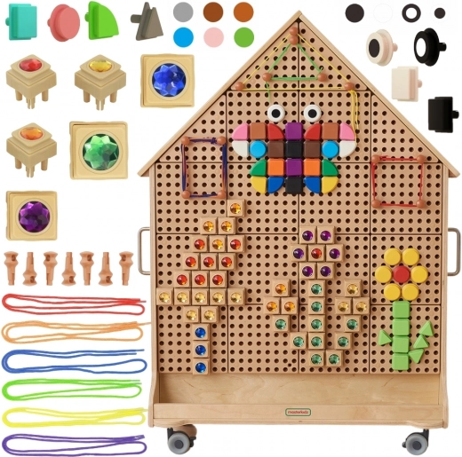 Masterkidz lesena samostoječa tabla STEM v obliki hiše z dodatki