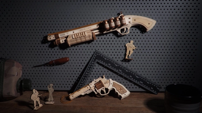 RoboTime 3D les puzzle za sestavljanje Revolver Corsac