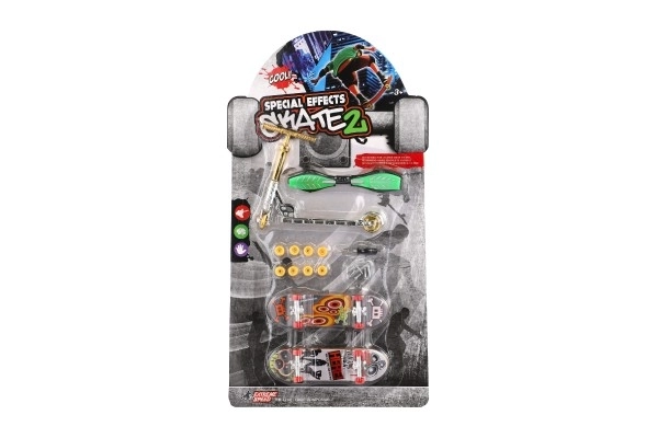 Komplet skateboard vijaki, prstna rolka, valovni deska plast z dodatki, mix vrst na kartici 16x30cm