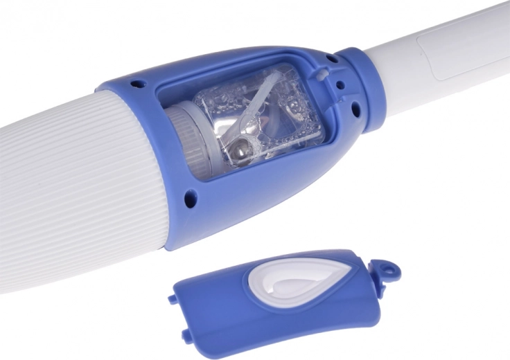 Enostavno napolnljiv rezervoar za raztopino