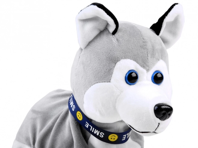 Interaktivni plišasti pes Husky